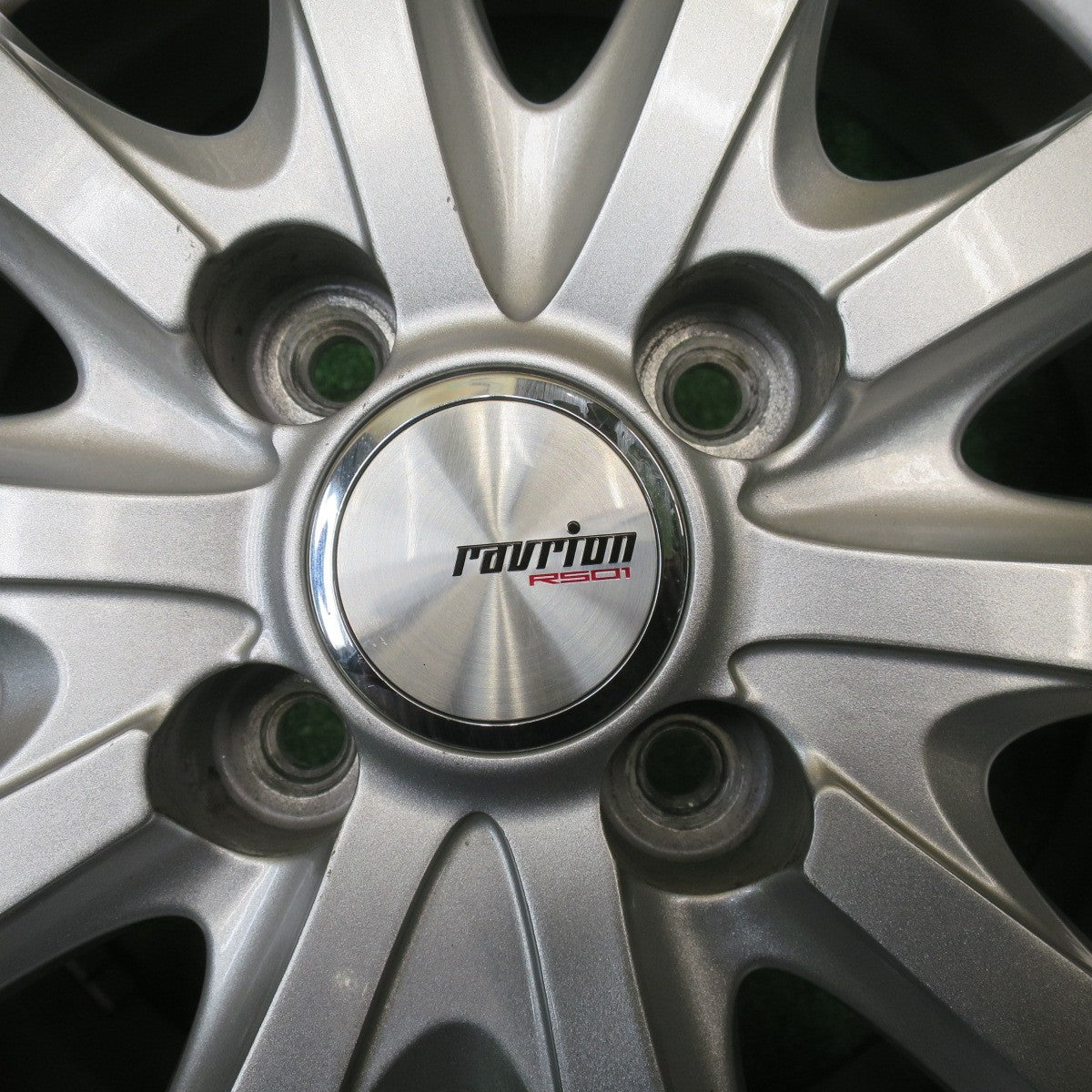 バリ溝！キレイ！9.5分★スタッドレス 175/70R14 グッドイヤー アイスナビ7 ravrion RS01 ラブリオン 14インチ PCD100/4H★5102804NJス