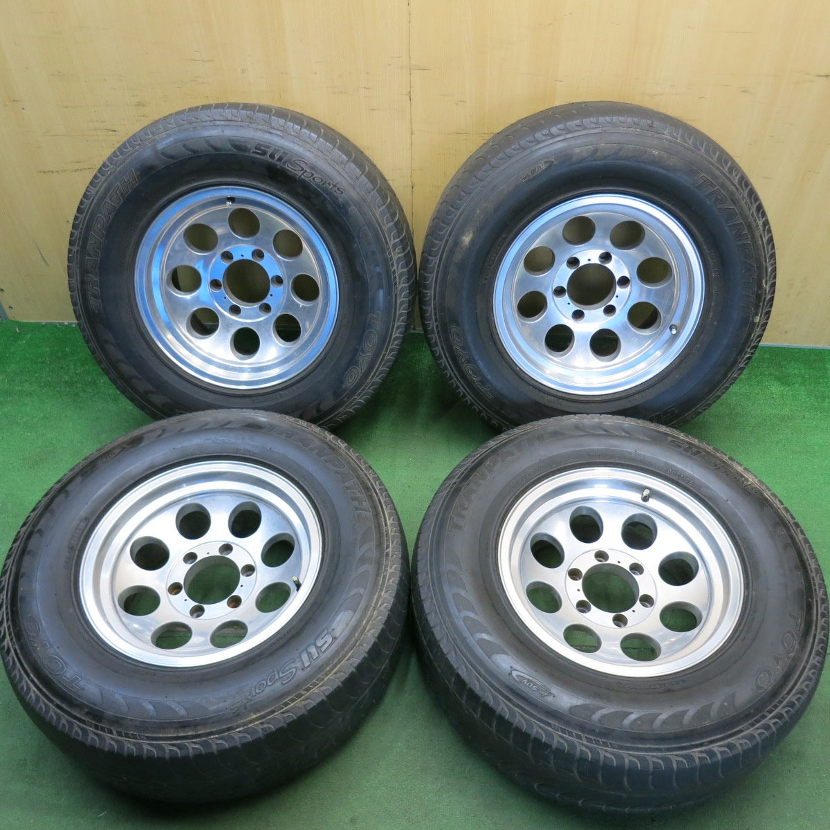 4本価格◎ミッキートンプソン MT-058 265/70R16 トーヨー トランパス SU Sports 16インチ PCD139.7/6H◎6061411HAノ