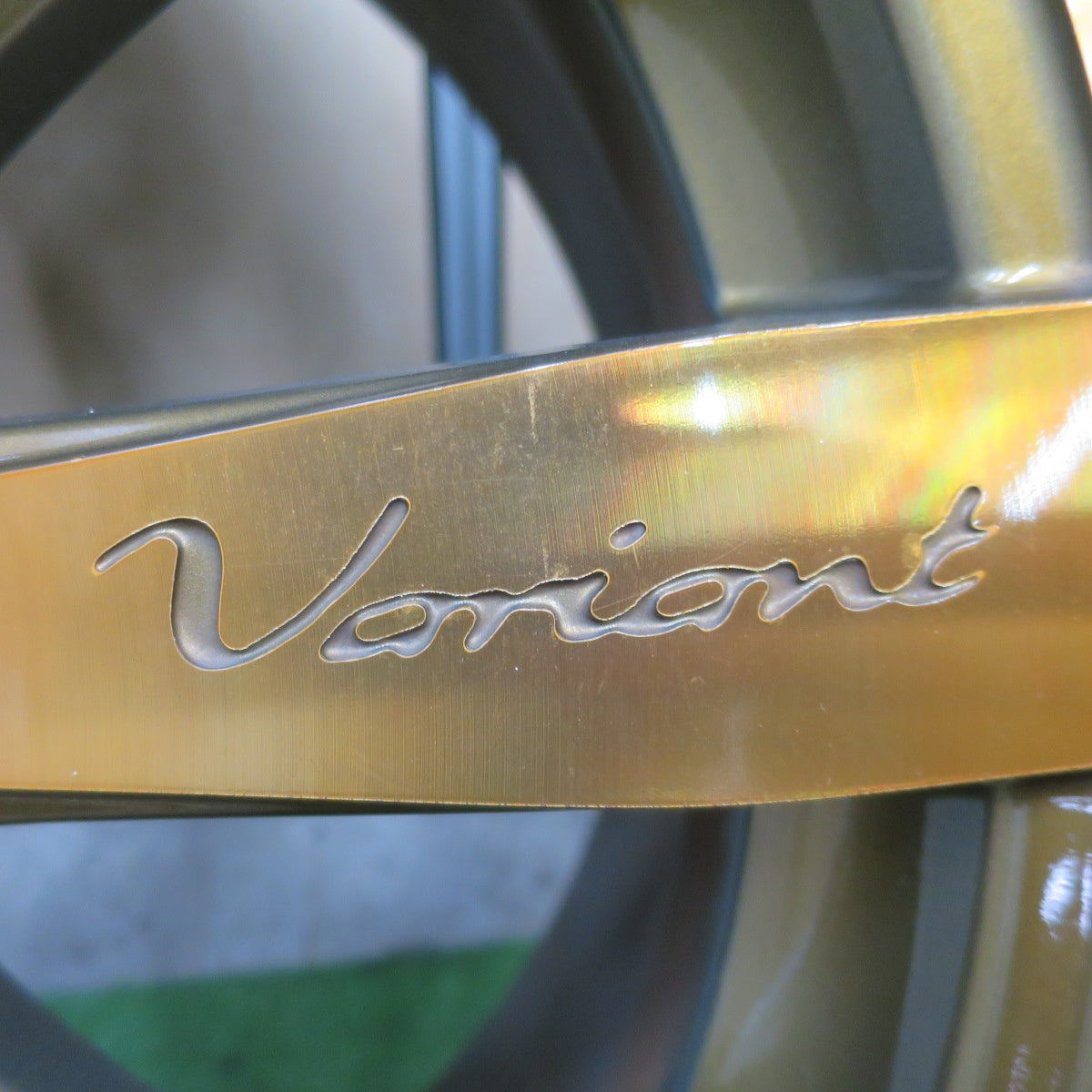 キレイ！付属品付き★VENERDi VARIANT COSMIC 18インチ ホイール ヴェネルディ ヴァリアント コスミック 18×7.5J PCD114.3/5H★6070603NGホ