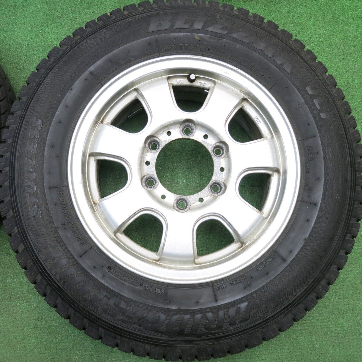 4本価格★ハイエース 等 195/80R15 107/105L スタッドレス ブリヂストン ブリザック VL1 社外 アルミ 15インチ PCD139.7/6H★5121108HAス