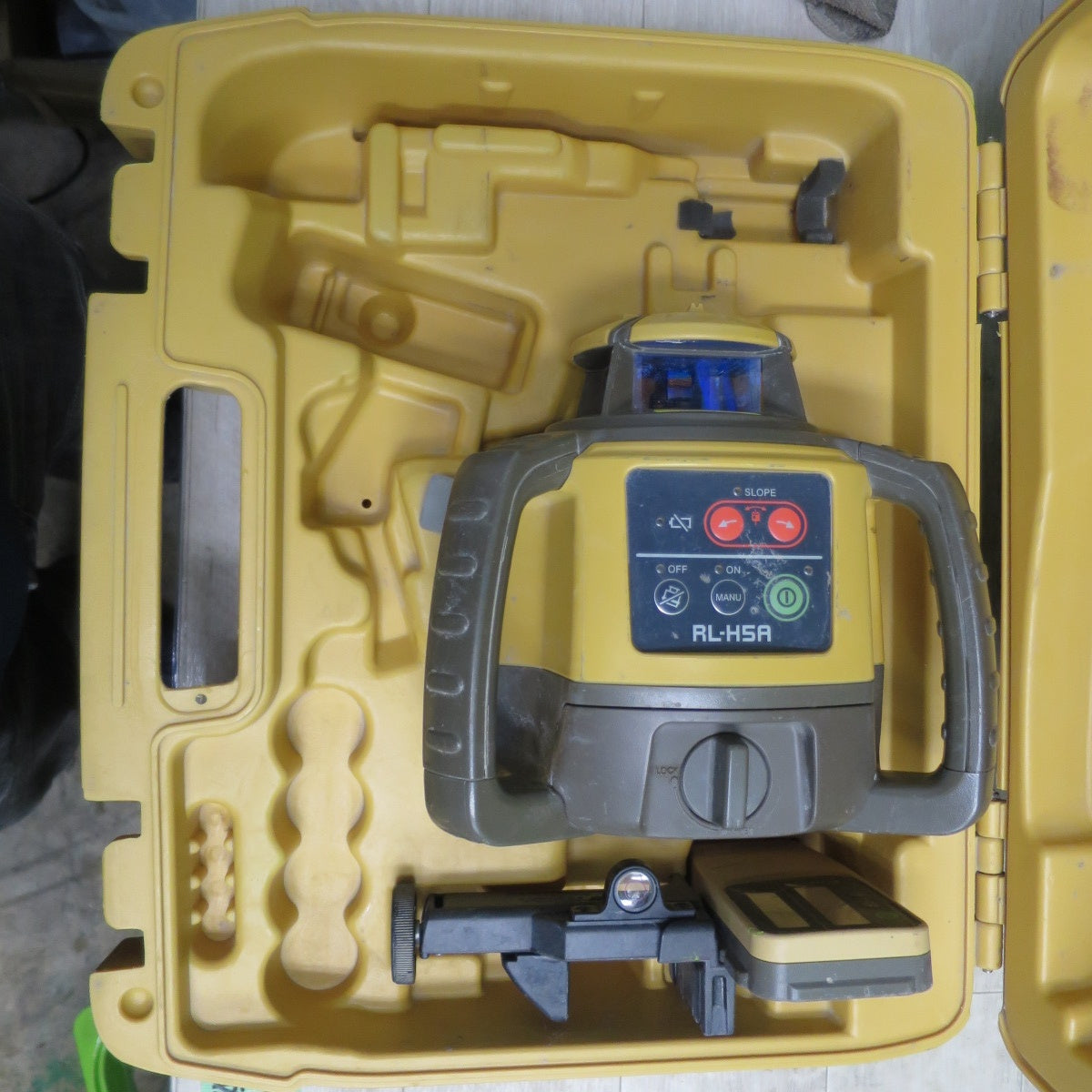 [送料無料] ☆TOPCON トプコン ローテーティングレーザー RL-H5A レベルセンサー LS-80X HOLDER-6 現状品☆