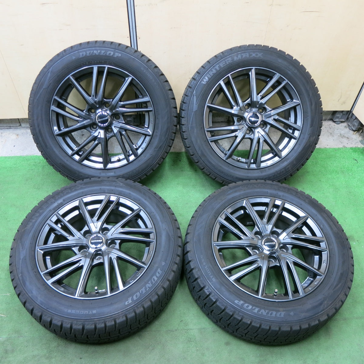バリ溝！21年！キレイ！9.5分★スタッドレス 205/55R16 ダンロップ ウインターマックス WM02 WAREN ヴァーレン 16インチ PCD114.3/5H★6012402ナス