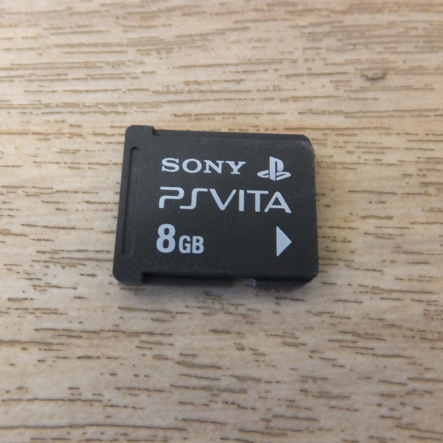 [送料無料] ★ソニー SONY プレイステーション ヴィータ PlayStation Vita PSVITA PCH-1100　8GB カード 収納ケース セット★