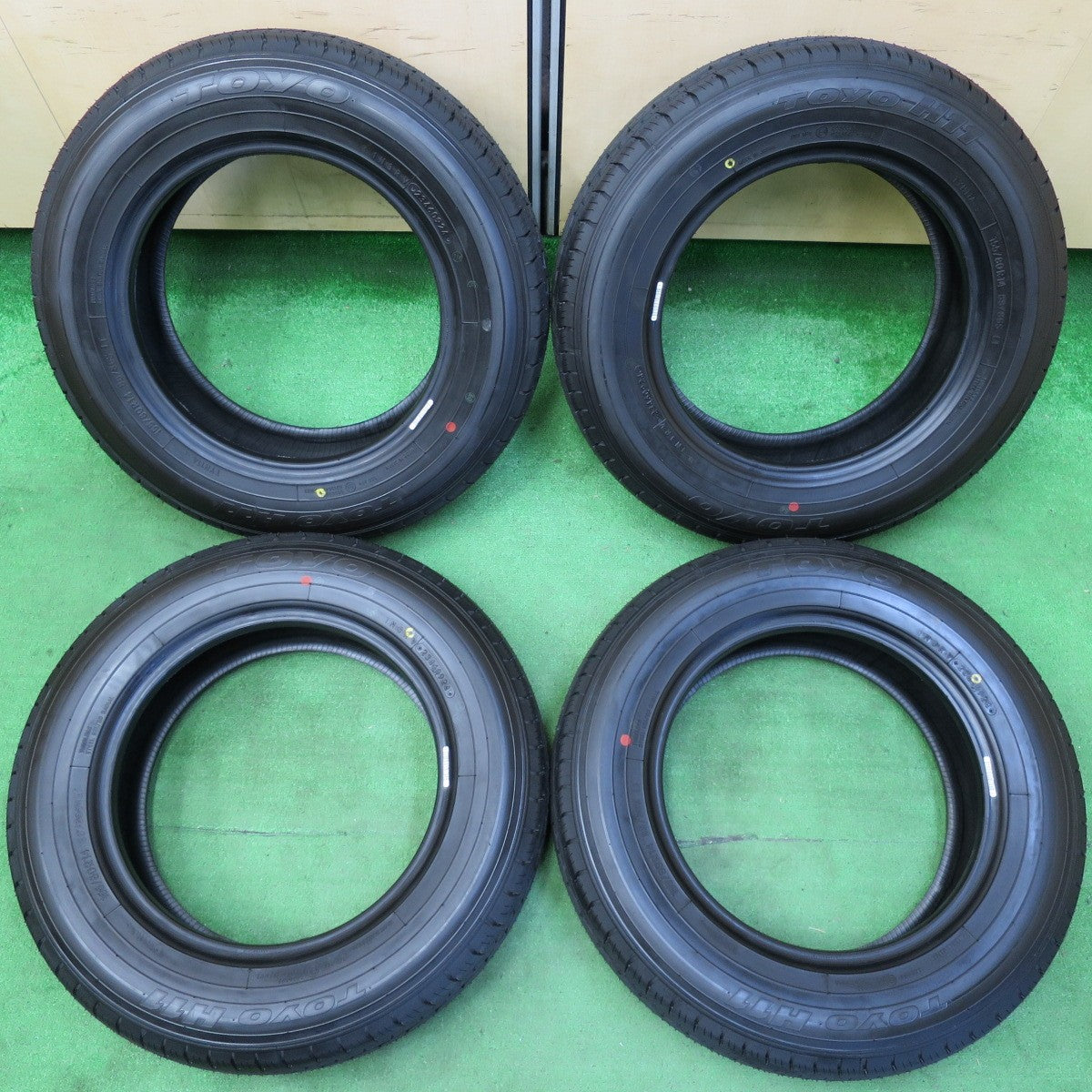 *送料無料* 新車外し！24年★155/80R14 88/86S トーヨー H11 タイヤ 14インチ サクシード プロボックス 等★4061110イノタ