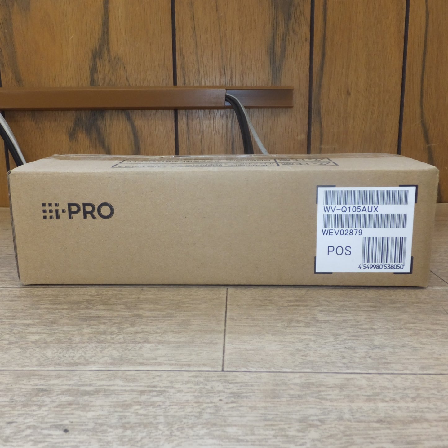 ●複数在庫有●[送料無料] 未使用★i-PRO カメラ天井直付金具 WV-Q105AUX カメラ取付金具★