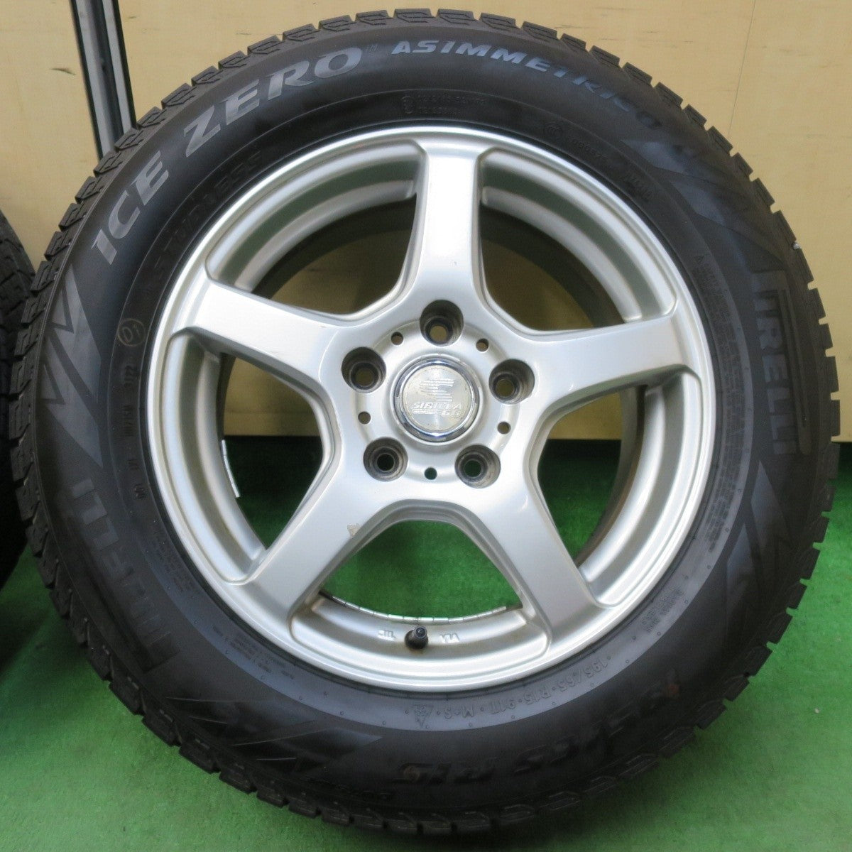 バリ溝！22年！9分★スタッドレス 195/65R15 ピレリ アイスゼロ アシンメトリコ SIBILLA GG シビラ PCD114.3/5H★4120505イス