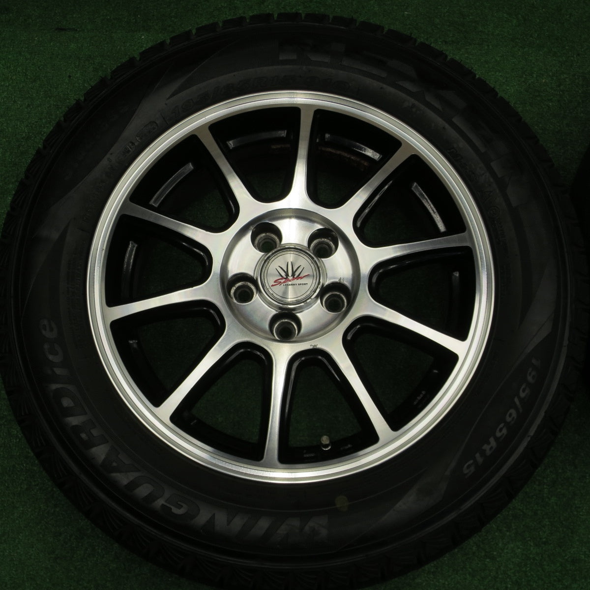 バリ溝！22年！9.5分★プリウス 等 LOXARNY SPORT 195/65R15 スタッドレス ネクセン ウィンガード アイス ロクサーニ スポーツ 15インチ PCD100/5H★5121305NKス