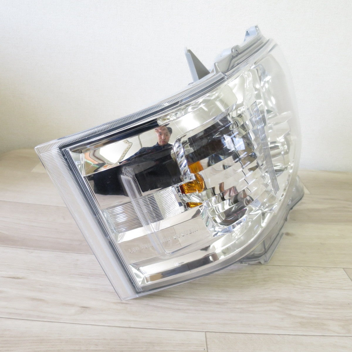 [送料無料] 新車外し！左右セット！コンピューター付き◇トヨタ 200系 ハイエース ダークプライム 純正 LED ヘッドライト ヘッドランプ◇