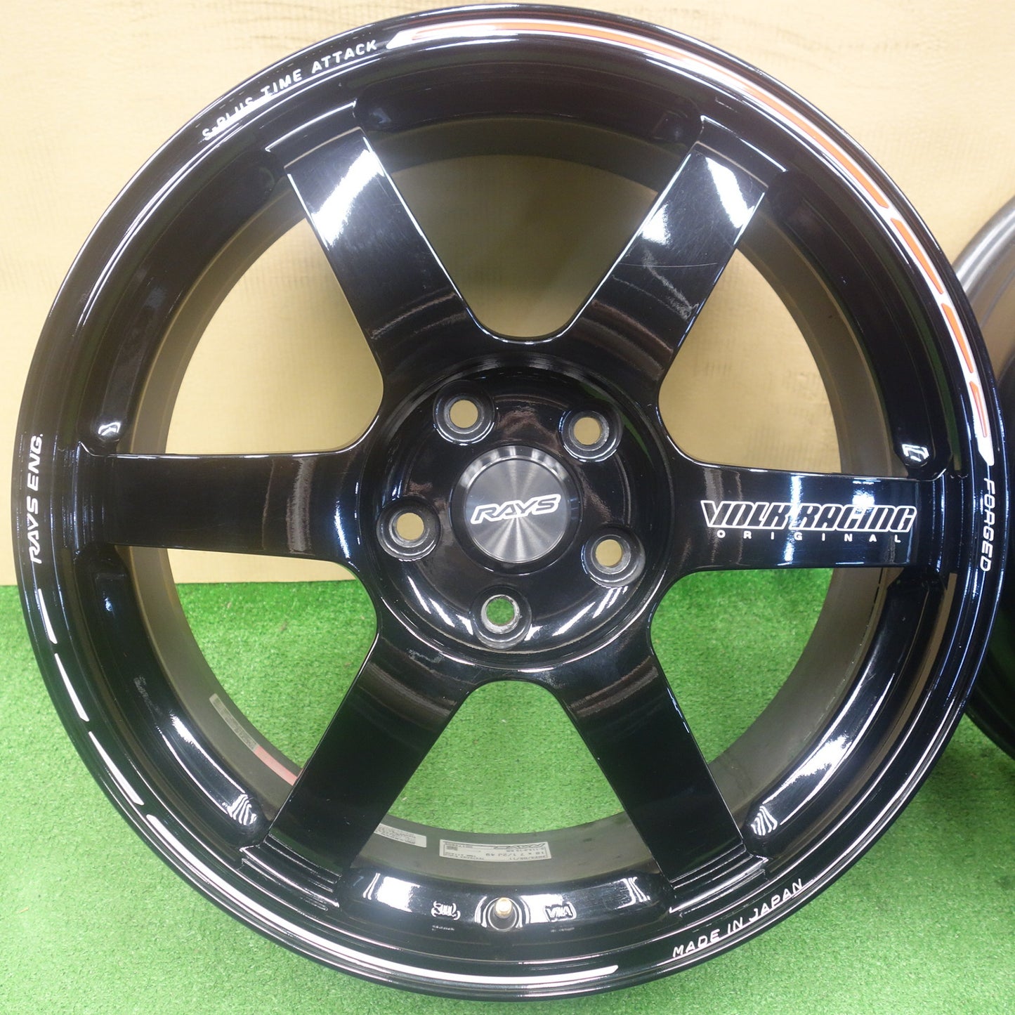 キレイ★RAYS TE37SAGA S-plus TIME ATTACK 18インチ ホイール レイズ 18×7.5J PCD114.3/5H★6041003KTホ