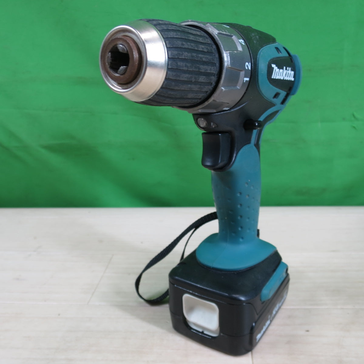 ☆マキタ makita 充電式 ドライバドリル DF445DSHX 14.4V バッテリ BL1415 充電器 DC18SD セット☆ [送料無料]