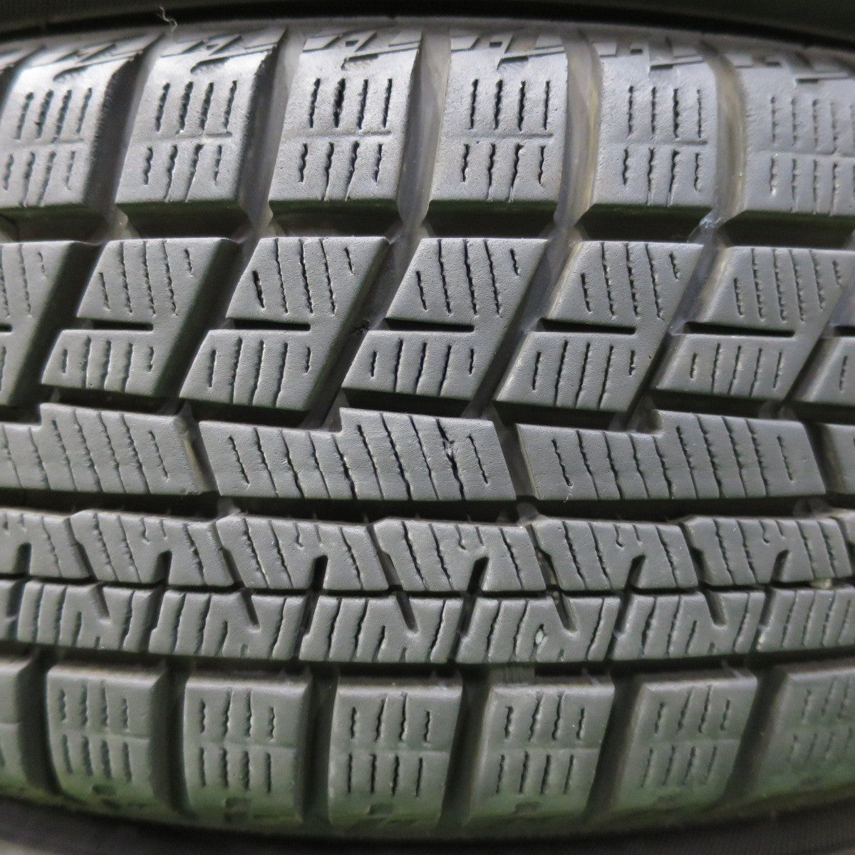 *送料無料* バリ溝！21年！9分★スタッドレス 155/65R14 ヨコハマ アイスガード iG60 FEID 14インチ PCD100/4H★4062202イス
