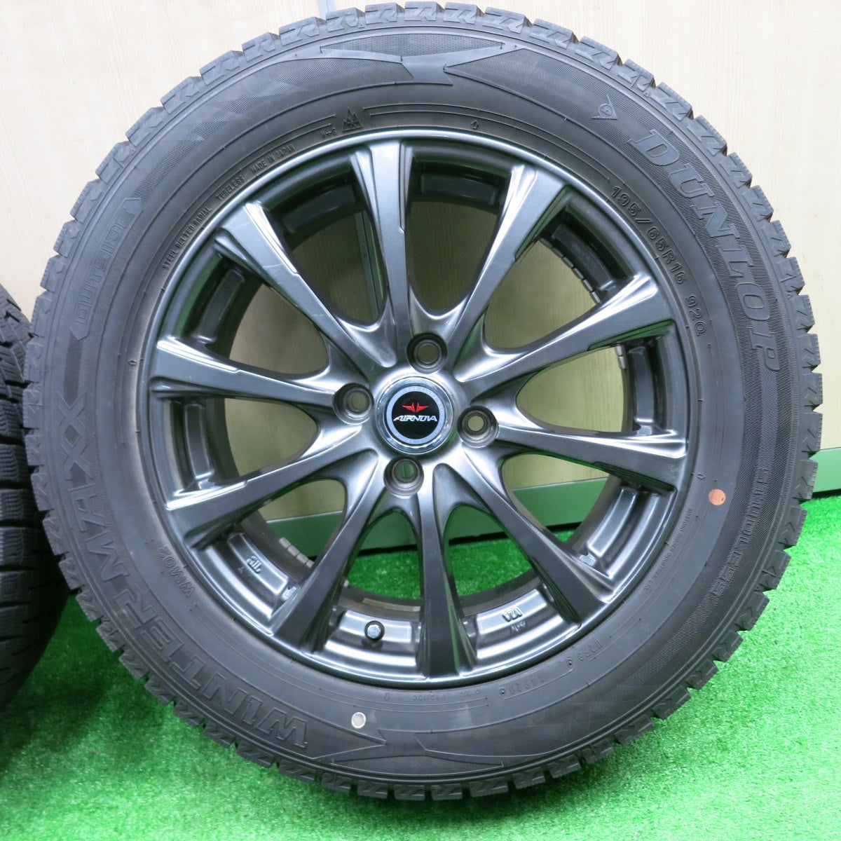 [送料無料] バリ溝！20年！キレイ！9分★スタッドレス 195/65R16 ダンロップ ウインターマックス WM02 AIRNOVA エアノヴァ 16インチ PCD100/4H★4092205NJス