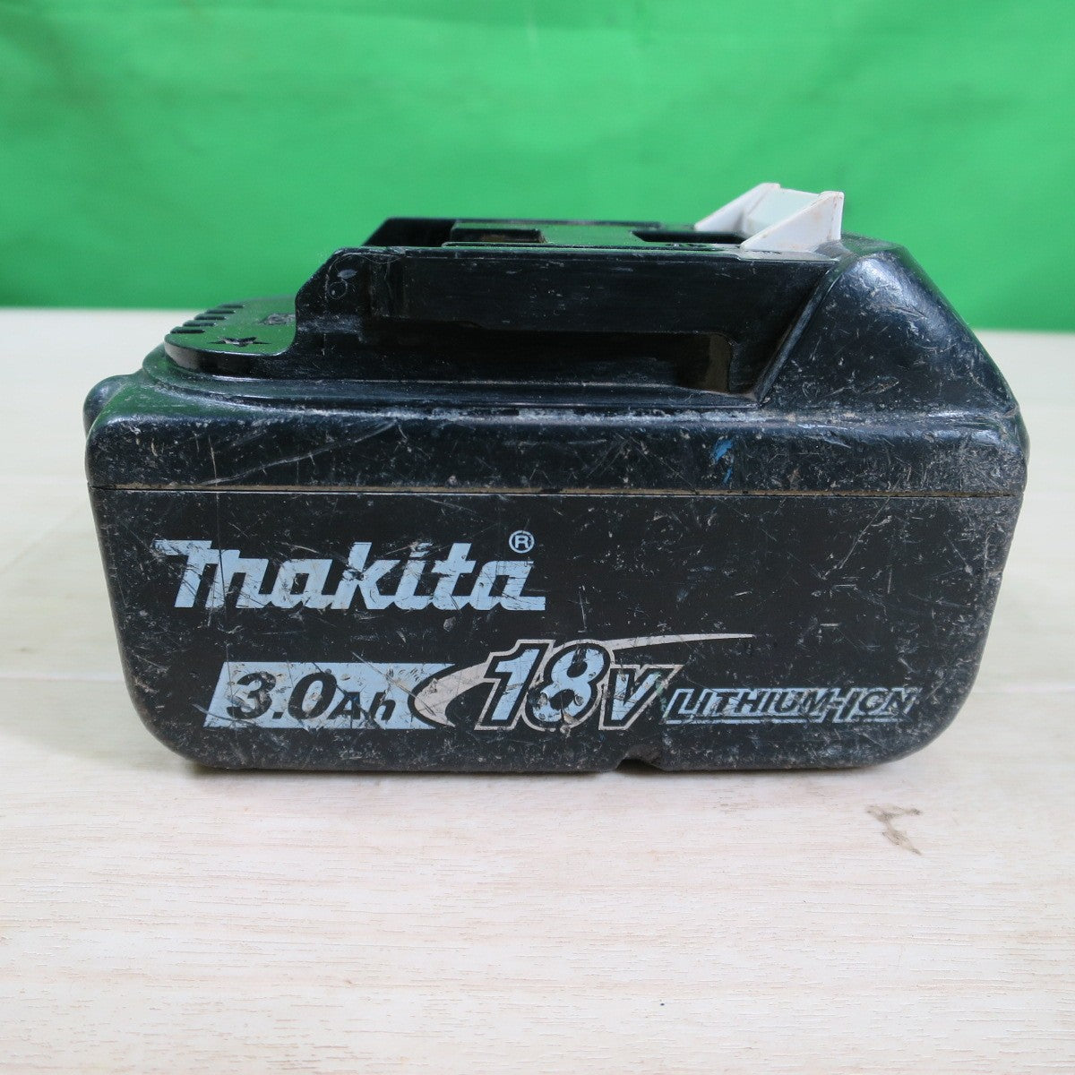 [送料無料] ☆マキタ 充電 式 インパクト ドライバ TD173D 18V 電動 工具 DIY Makita☆