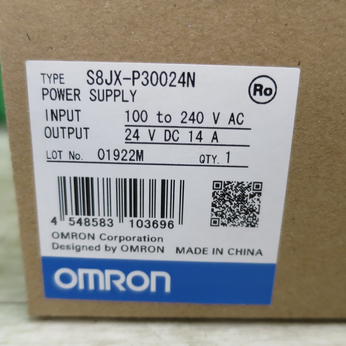 [送料無料] 未使用☆OMRON オムロン スイッチング パワーサプライ S8JX-P30024N☆