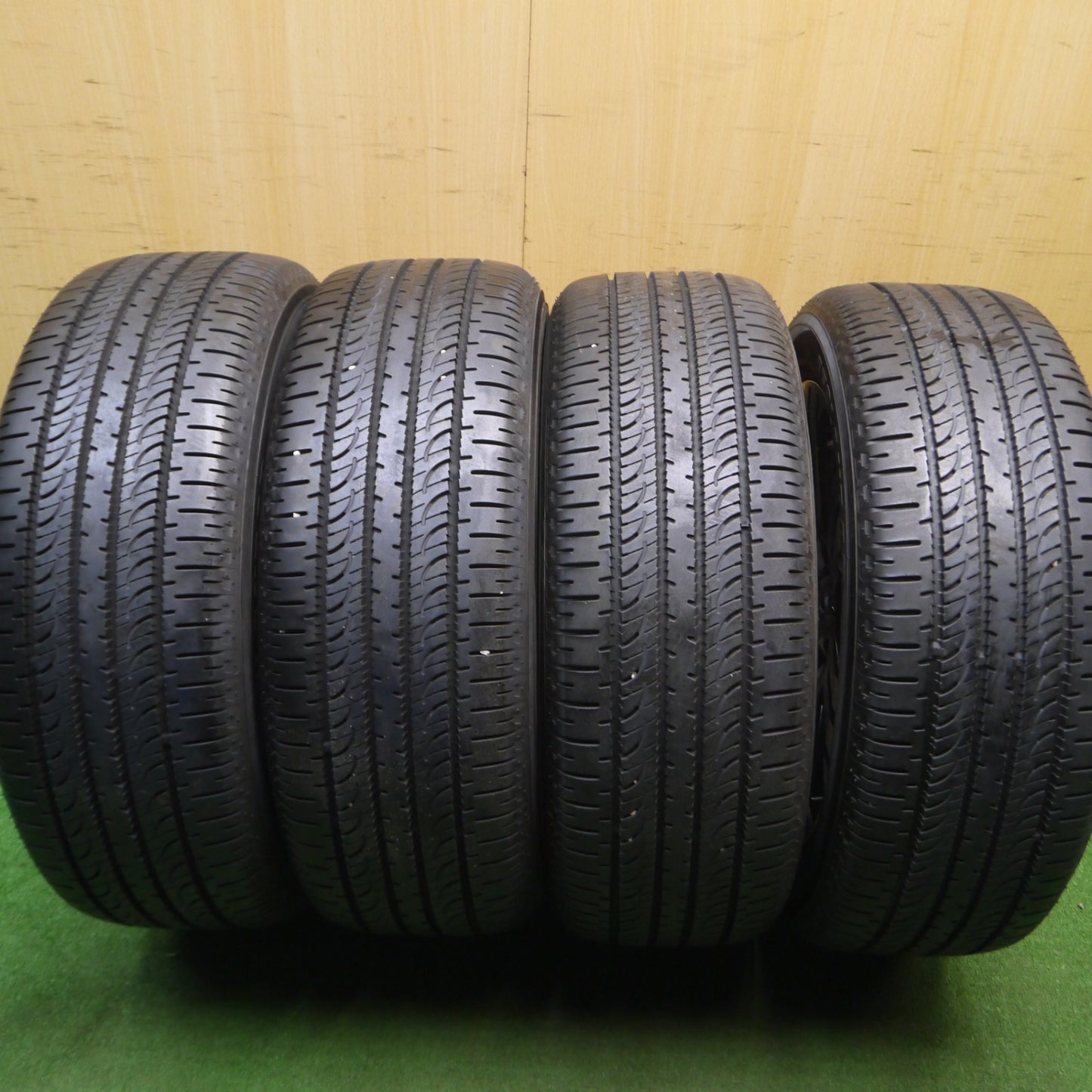 [送料無料] ほぼ新車外し 21年★三菱 デリカ D:5 純正 225/55R18 ヨコハマ ジオランダー SUV G055 G055E 18インチ D5 PCD114.3/5H★5010806Hノ