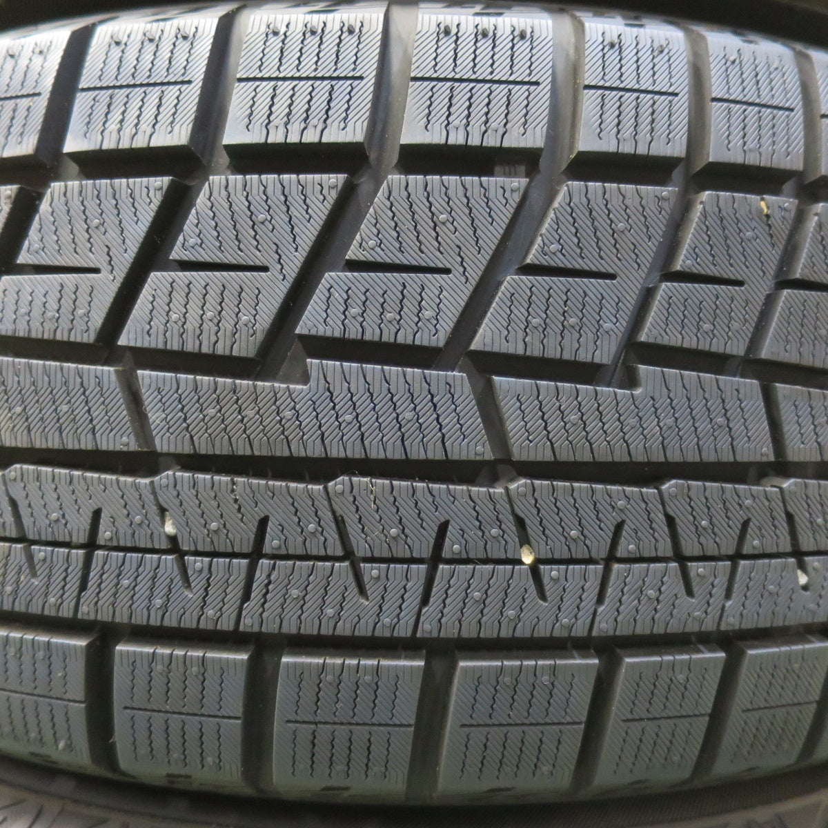 バリ溝！22年！ほぼ10分★ボルボ S40 V50 等 純正 205/55R16 スタッドレス ヨコハマ アイスガード iG60 16インチ PCD108/5H★5110402イス