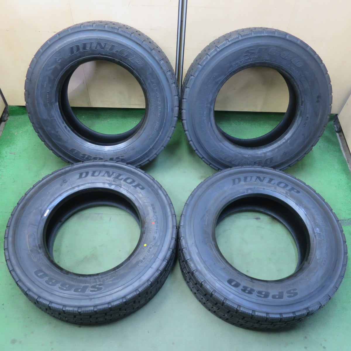 未使用！26年★トラック タイヤ 265/70R19.5 140/138J ダンロップ デクテス SP680 DECTES ミックス オールシーズン 19.5インチ★6041801イスタ