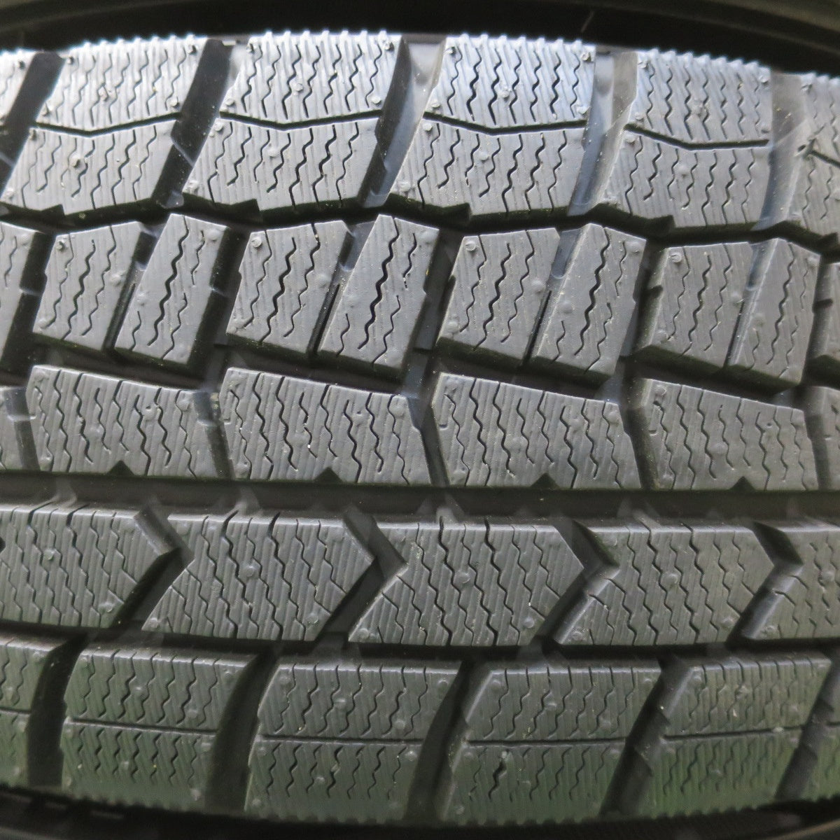 バリ溝！24年！キレイ！ほぼ10分★スタッドレス 175/65R15 ダンロップ ウインターマックス WM02 SEIN SS ザイン 15インチ PCD100/4H★6033104イス