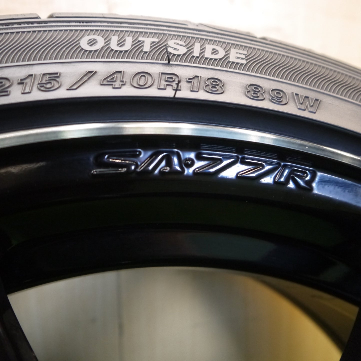 キレイ！1本◎プリウス 等 WedsSport SA-77R 215/40R18 グッドイヤー イーグル LS EXE ウェッズスポーツ 18インチ PCD100/5H◎6080306Hノ