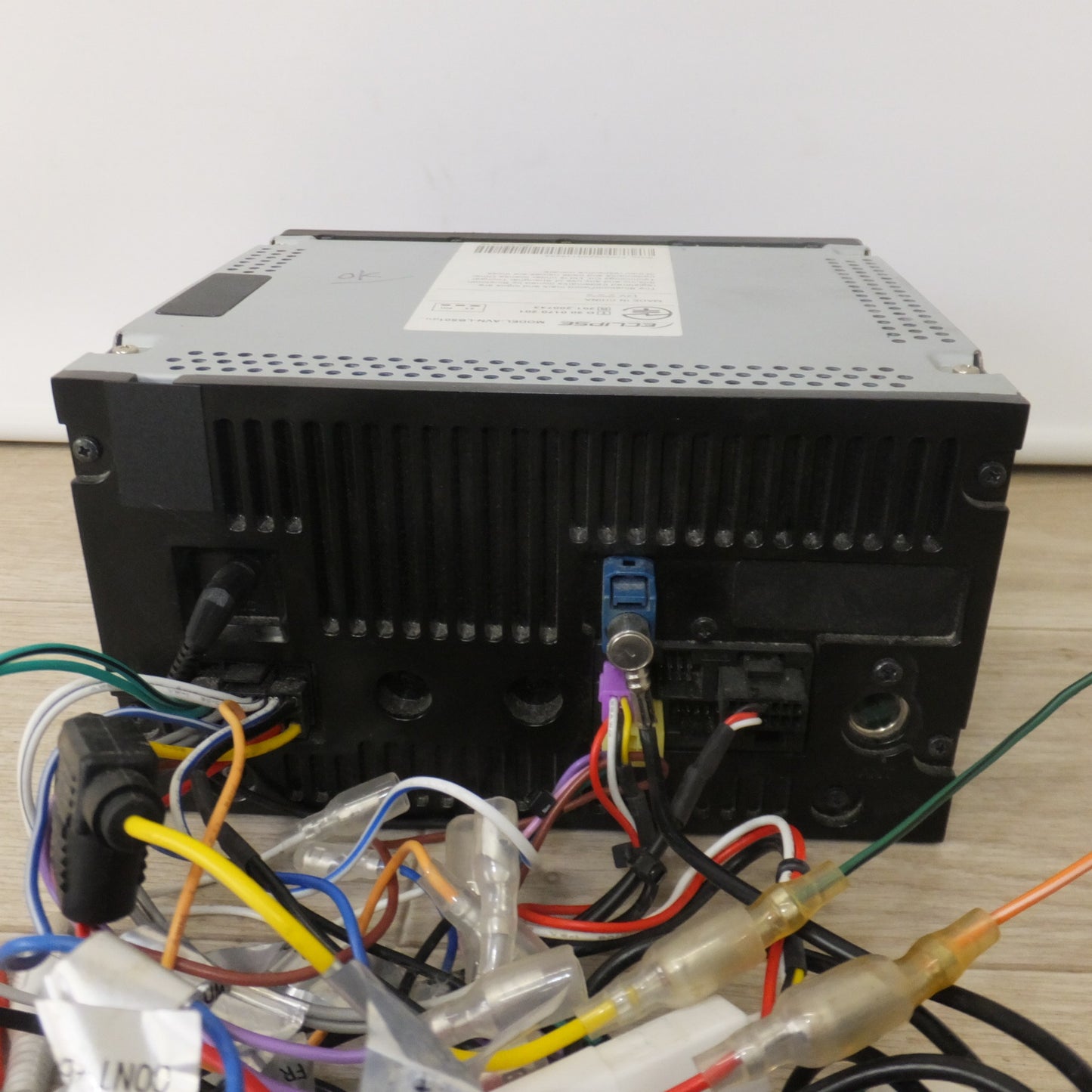 [送料無料] 現状品★イクリプス ECLIPSE メモリーナビ パフォーマンスモデル AVN-LBS01(21) CDデッキ TVレスモデル　地図SDカード 欠品[32]★