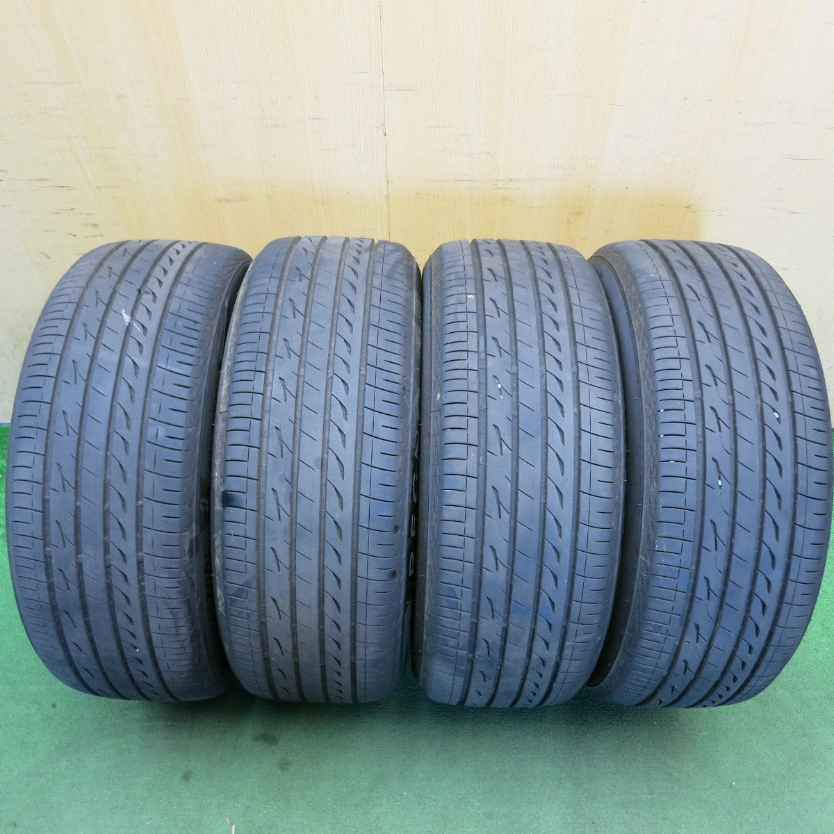 バリ溝！25年！9.5分◎レクサス ES 300 h バージョンL 純正 235/45R18 ブリヂストン レグノ GR-XⅢ 18インチ PCD114.3/5H◎6080201HAノ