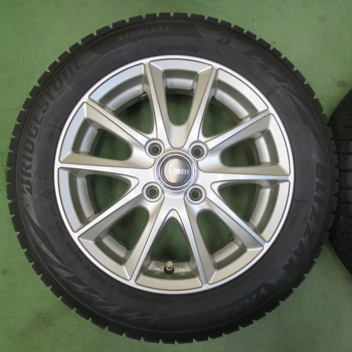 キレイ！23年★スタッドレス 155/65R14 ブリヂストン ブリザック VRX2 PREO プレオ 14インチ PCD100/4H★6032506イス