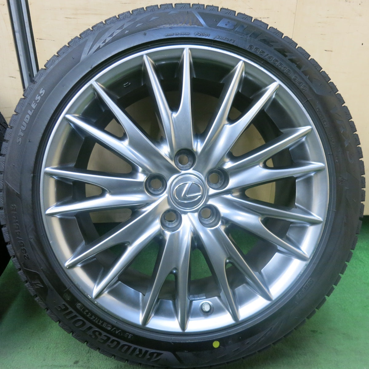 センサー付！バリ溝！21年！9分★レクサス GS バージョンL 純正 235/45R18 スタッドレス ブリヂストン ブリザック VRX3 18インチ PCD114.3/5H★5111102SKス