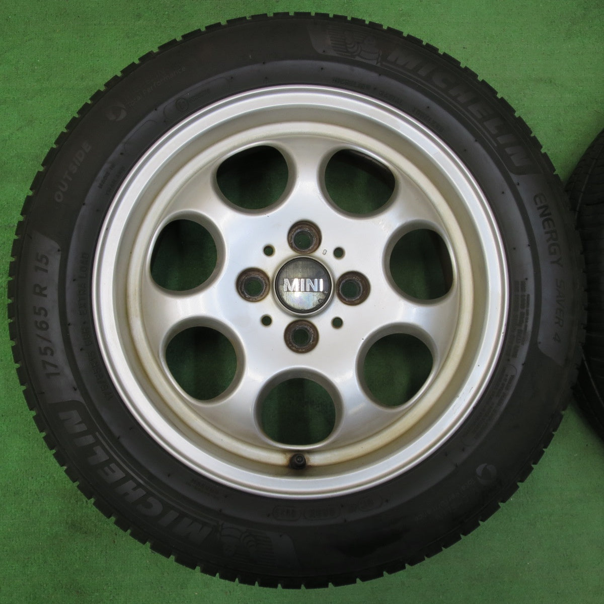 [送料無料] バリ溝！9分★MINI ミニ 純正 175/65R15 ミシュラン エナジーセイバー4 15インチ PCD100/4H★4112702イノ