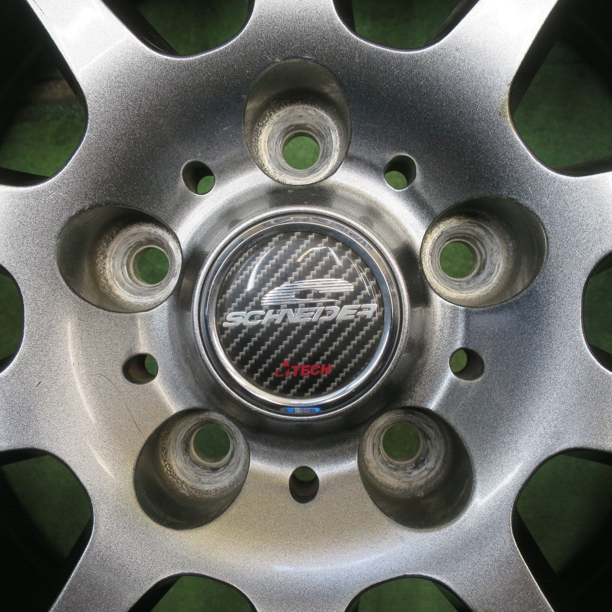 バリ溝！23年！9.5分★スタッドレス 225/50R18 ピレリ アイスゼロ アシンメトリコ SCHNEIDER シュナイダー 18インチ PCD114.3/5H★6051201NJス