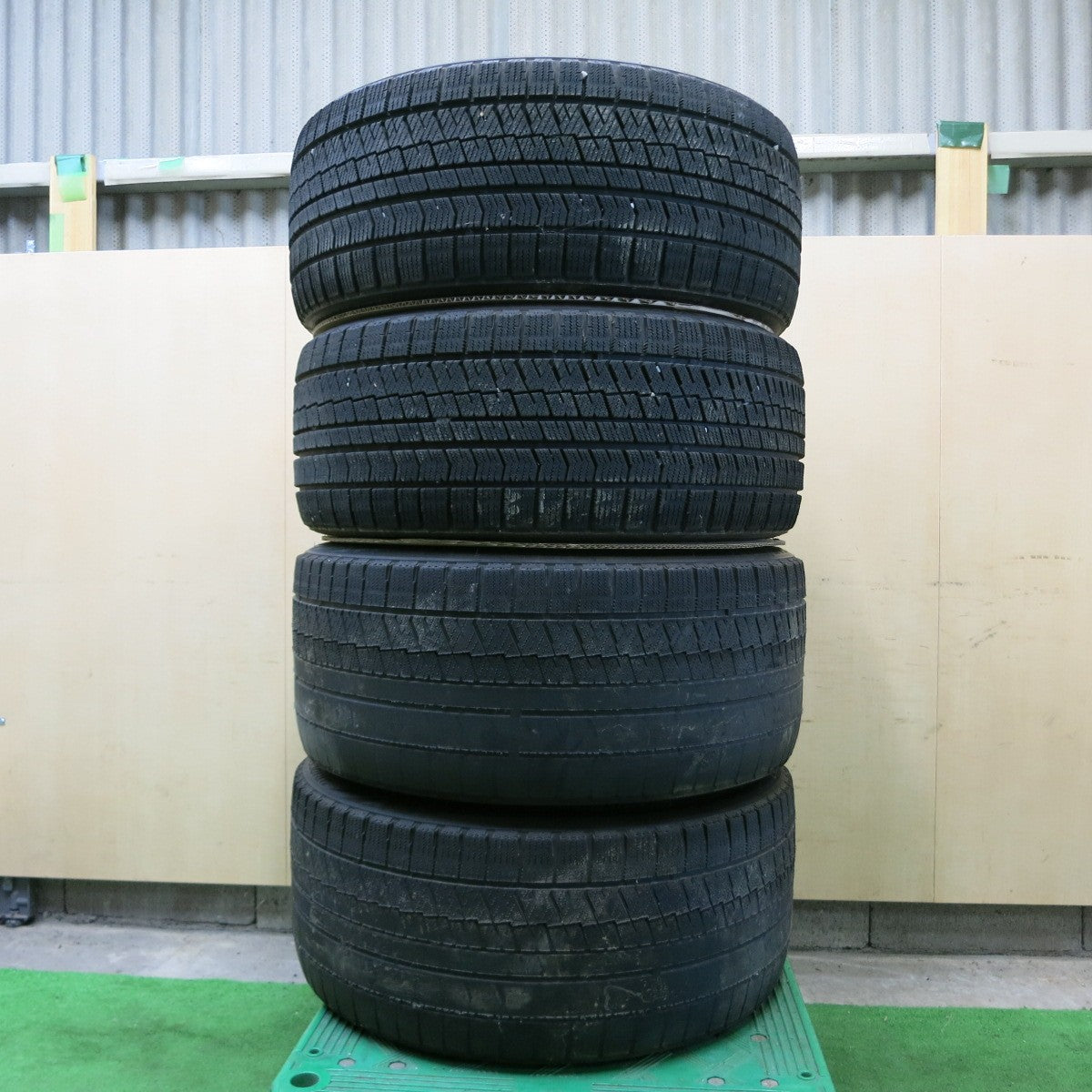 *送料無料* センサー付！バリ溝！9分★レクサス RC-F 純正 BBS 255/35R19 275/35R19 スタッドレス ブリヂストン ブリザック VRX2 19インチ PCD114.3/5H★4082101ナス