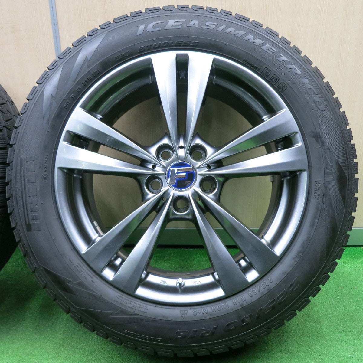 [送料無料] キレイ！21年★レアマイスター L-Fラウンジ 225/60R18 スタッドレス ピレリ アイスアシンメトリコ LEHRMEISTER PCD114.3/5H★4112207NJス