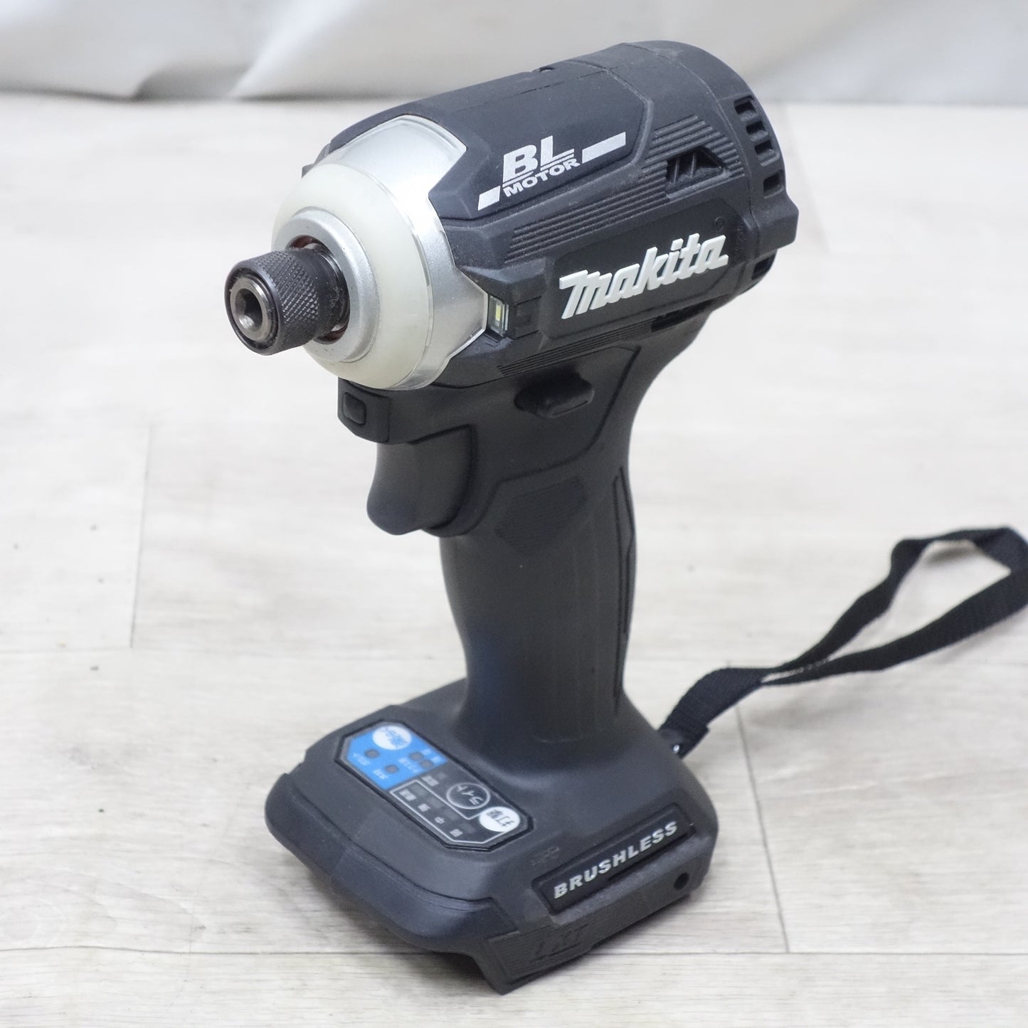 [送料無料] 付属品付き◆マキタ 充電式 インパクトドライバ TD171D 電動 工具 18V makita コードレス 本体のみ◆