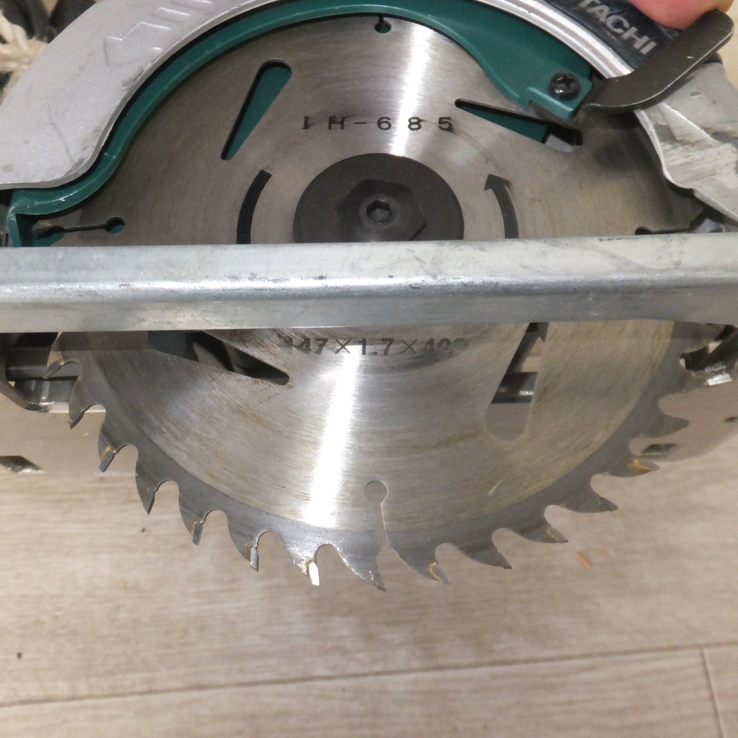 [送料無料] ★日立 HITACHI 145mm リフォーム用丸のこ ブレーキ付 C5MR(SC)　100V 50/60Hz 860W 9A　木工用 超硬丸のこ★