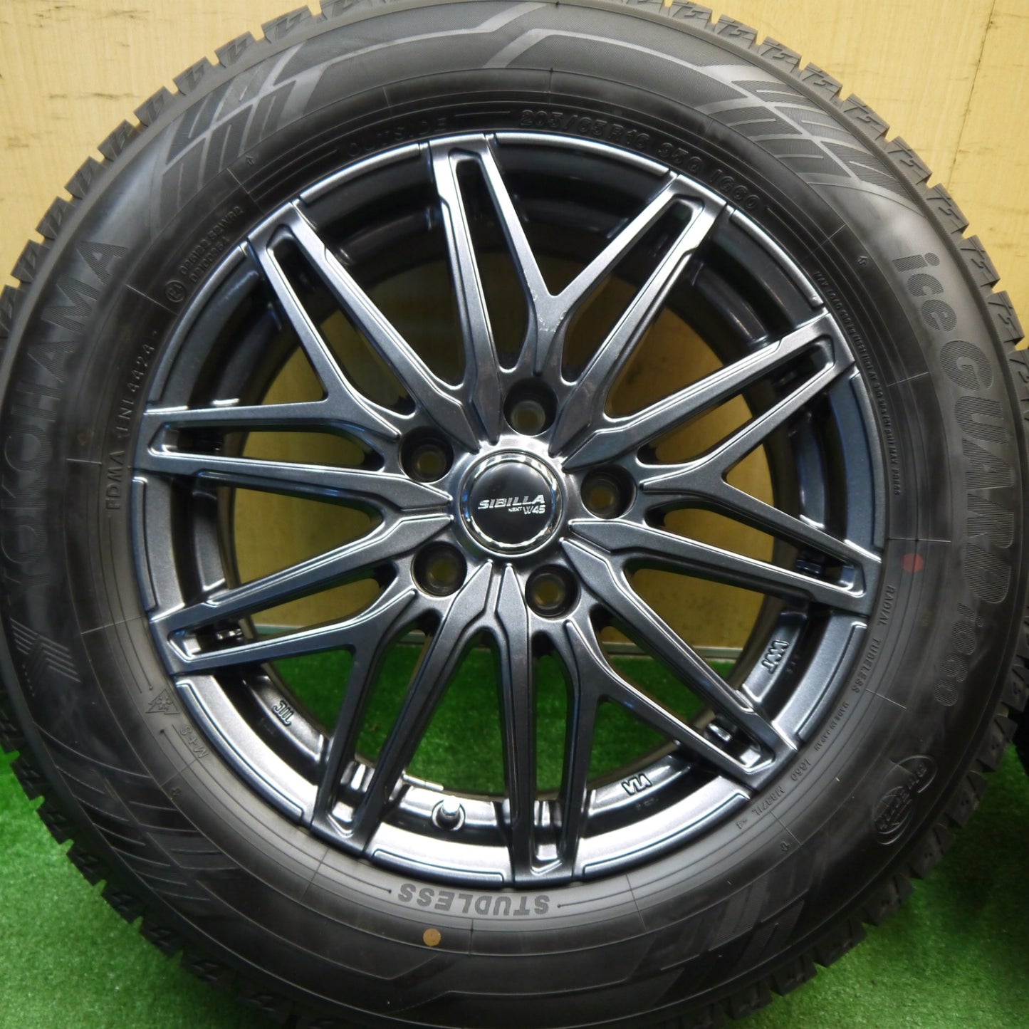 超バリ溝！24年！キレイ！ほぼ10分★スタッドレス 205/65R16 ヨコハマ アイスガード iG60 SIBILLA NEXT W45 シビラ 16インチ PCD114.3/5H★6011602Hス