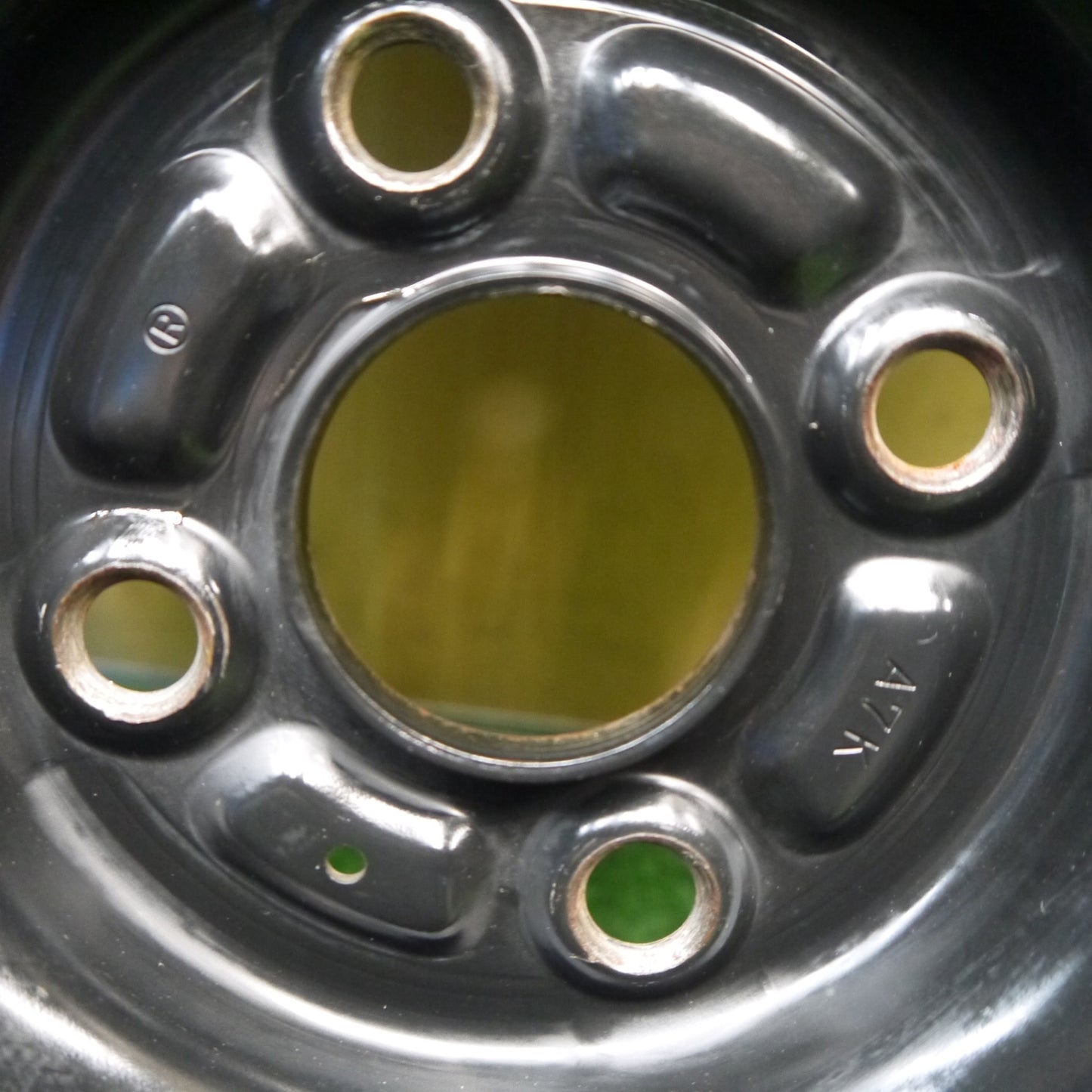 バリ溝！8.5分★175/65R15 ヨコハマ BluEarth-GT AE51 TOPY スチール ホイール ブルーアース 15インチ PCD100/4H★6033002Hノ