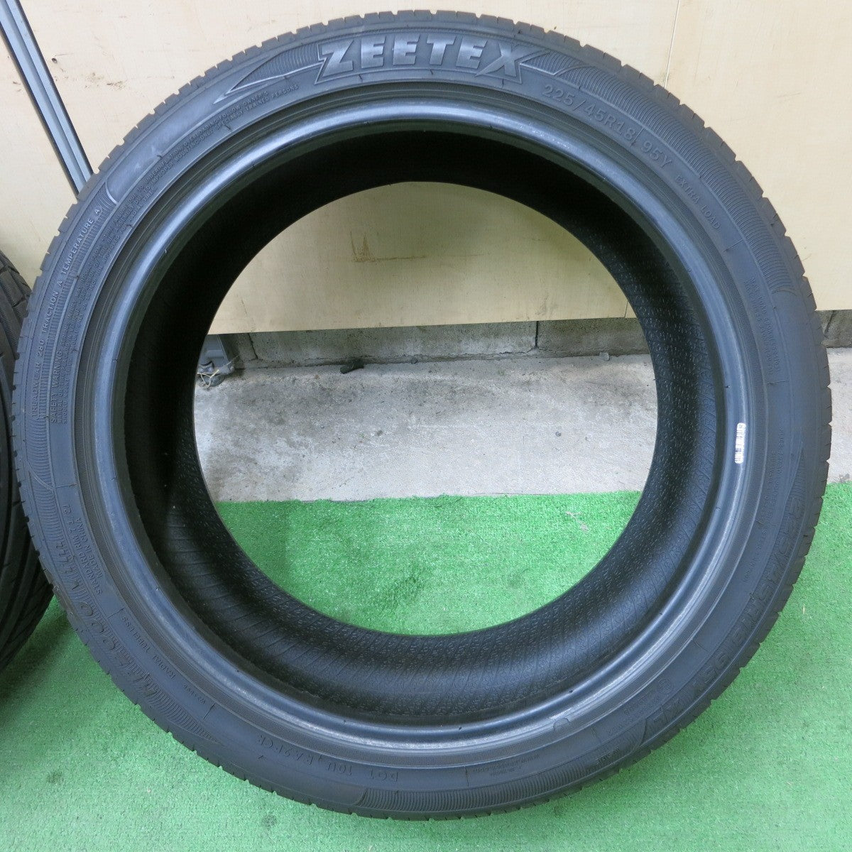 バリ溝！21年！8.5分！2本★225/45R18 ジーテックス HP2000 vfm タイヤ 18インチ クラウン マークX オデッセイ スカイライン RX-8 等★5041503ナノタ