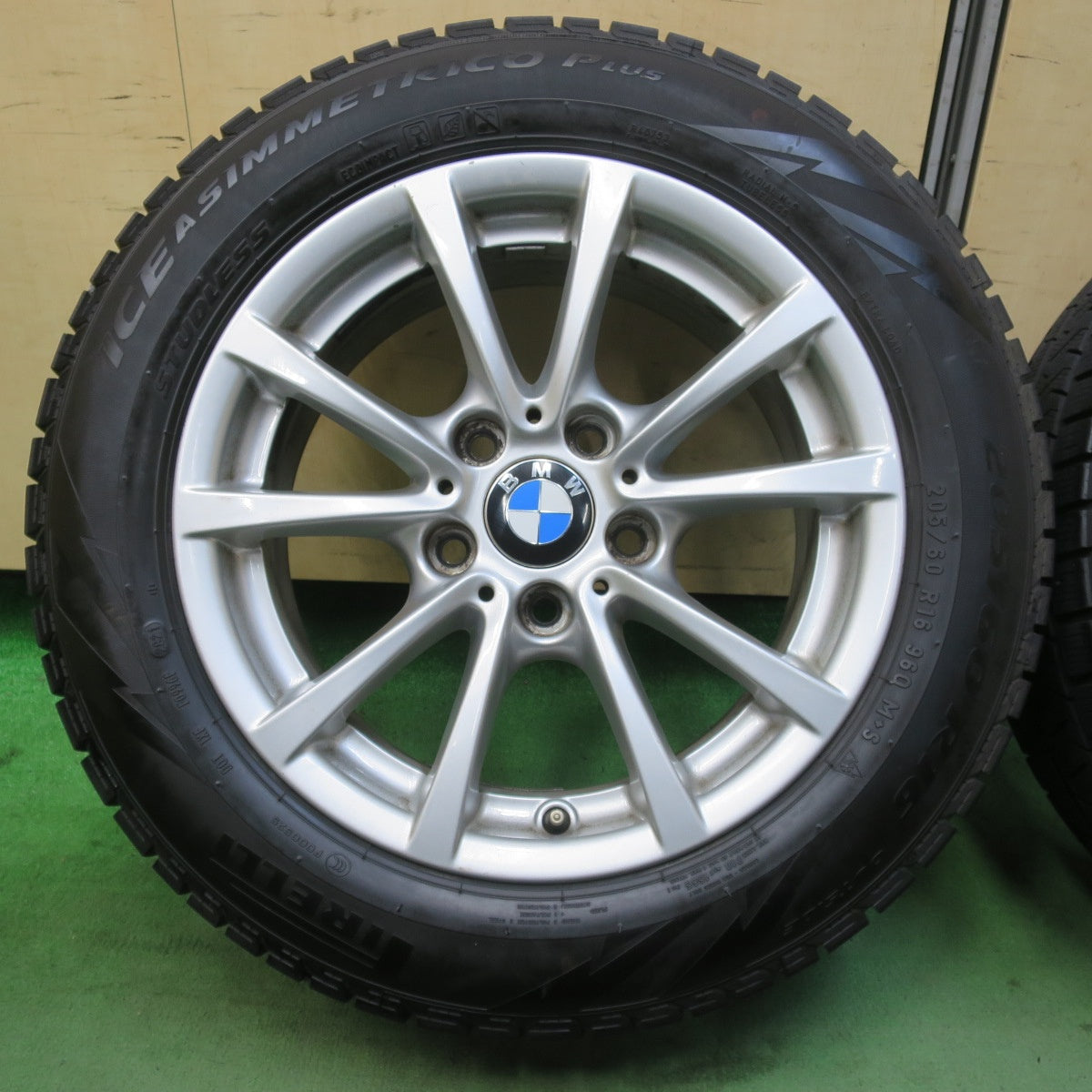 4本価格！21年★BMW 3シリーズ F30 F31 純正 205/60R16 スタッドレス ピレリ アイスアシンメトリコ プラス 16インチ PCD120/5H★5120402イス