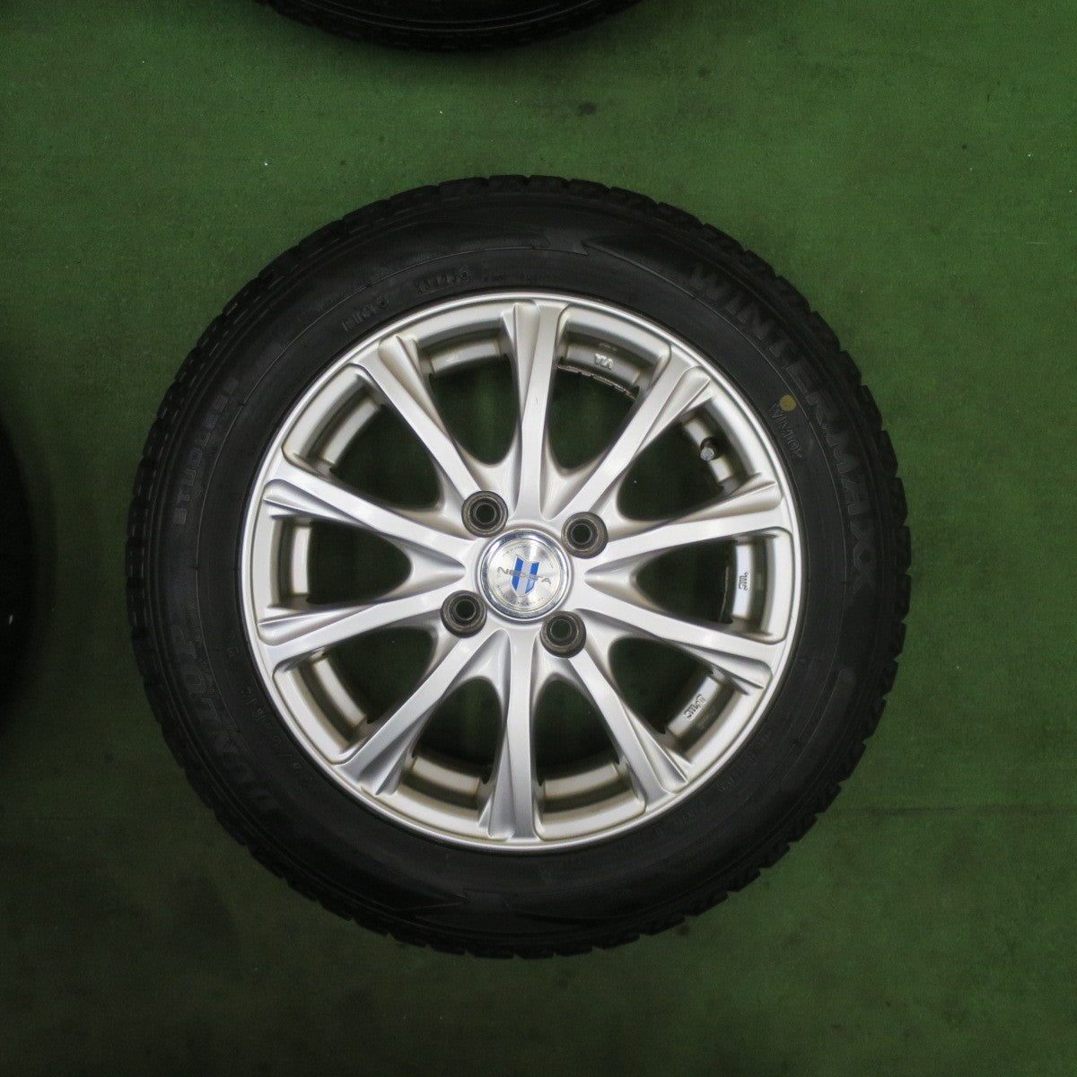 バリ溝！23年！キレイ！9.5分★スタッドレス 165/65R14 ダンロップ ウインターマックス WM02 NEXTA ネクスタ 14インチ PCD100/4H★6022304TTス