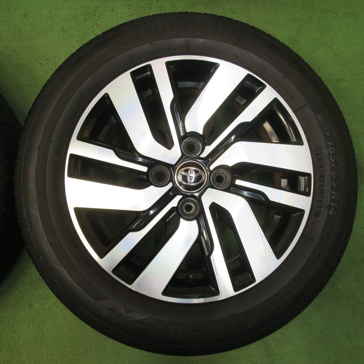 バリ溝 21年 ほぼ10分★トヨタ タンク ルーミー 純正 165/65R14 ブリヂストン ネクストリー エコピア PCD100/4H★5012002イノ