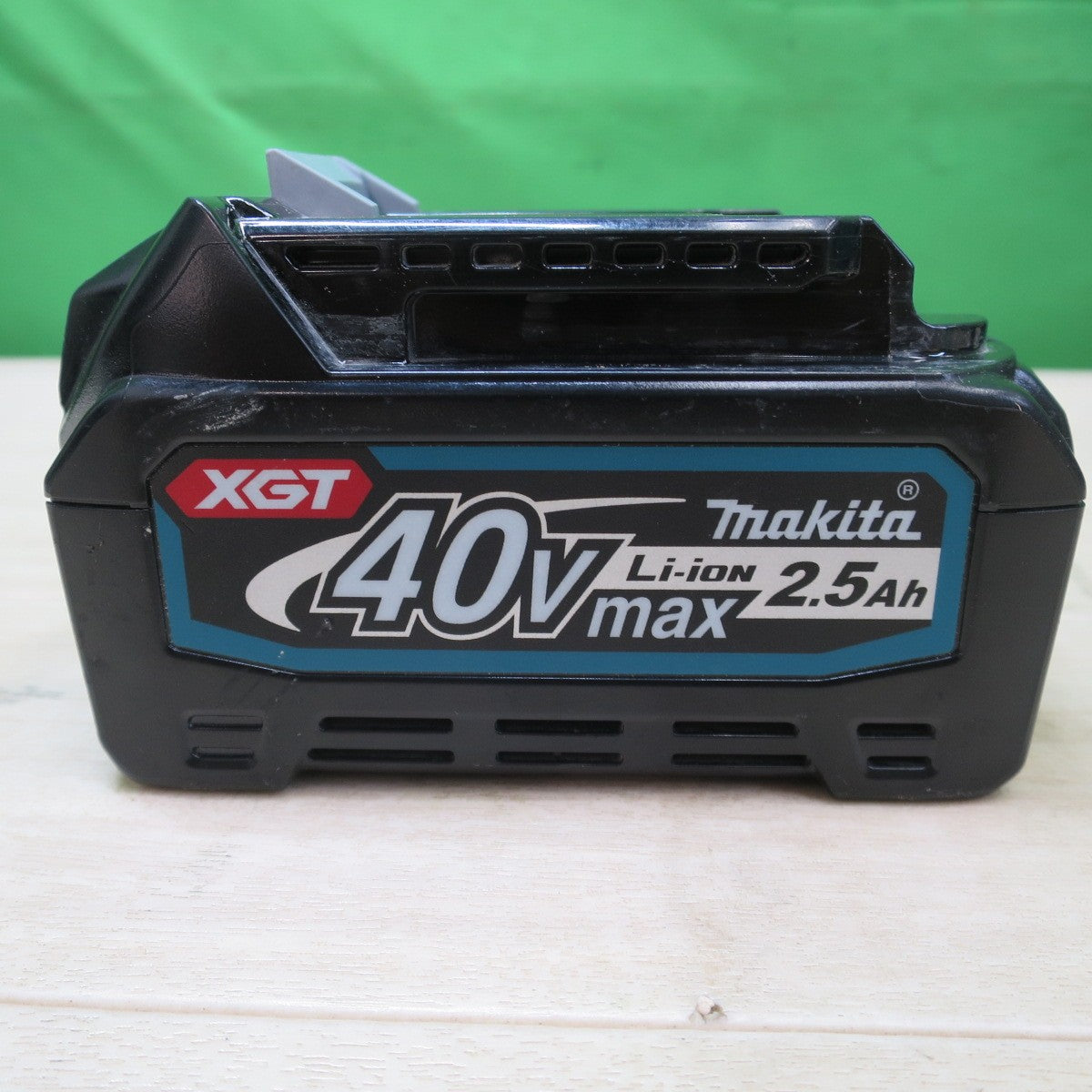 [送料無料] キレイ☆マキタ 充電式 マルチツール TM001G 電動 工具 makita コードレス 切断 研削 剥離☆