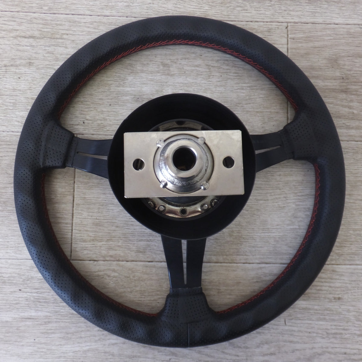 ★ナルディトリノ NARDI TORINO ステアリング 形式 不明　マツダ ND ロードスター RS ND5RC 2016年式 着用品★
