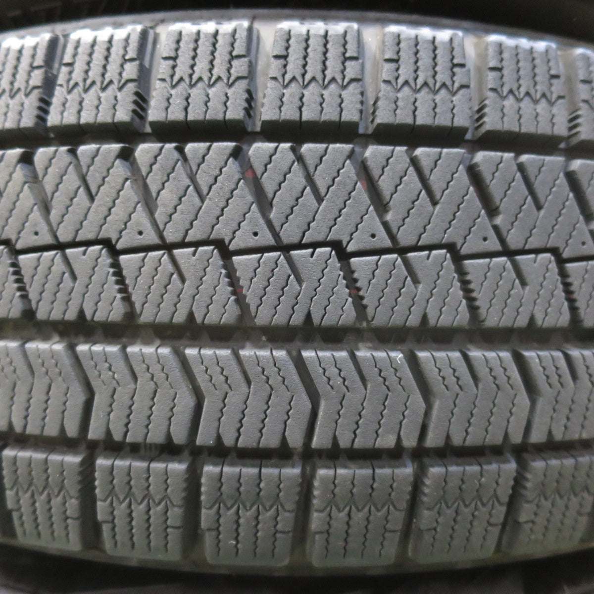 バリ溝！キレイ！9分★スタッドレス 195/65R15 ブリヂストン ブリザック VRX2 EuroSpeed MANARAY SPORT ユーロスピード 15インチ PCD114.3/5H★5112103イス
