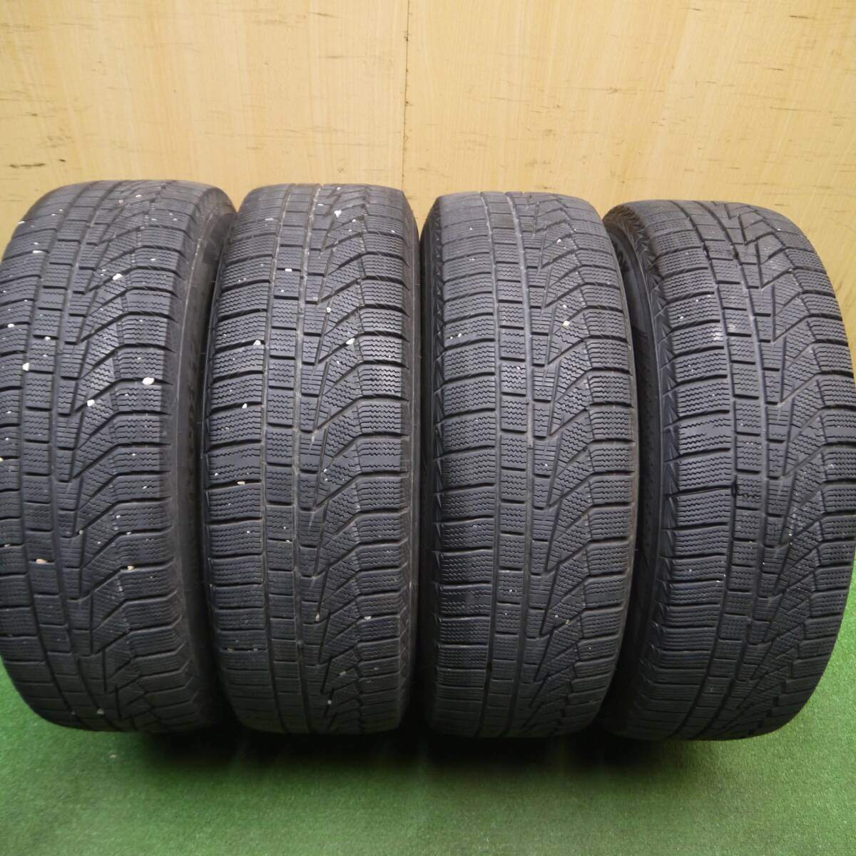 キレイ★プリウス 等 195/65R15 スタッドレス ハンコック ウインター アイセプト IZ2A SCHNEIDER シュナイダー 15インチ PCD100/5H★5010809Hス