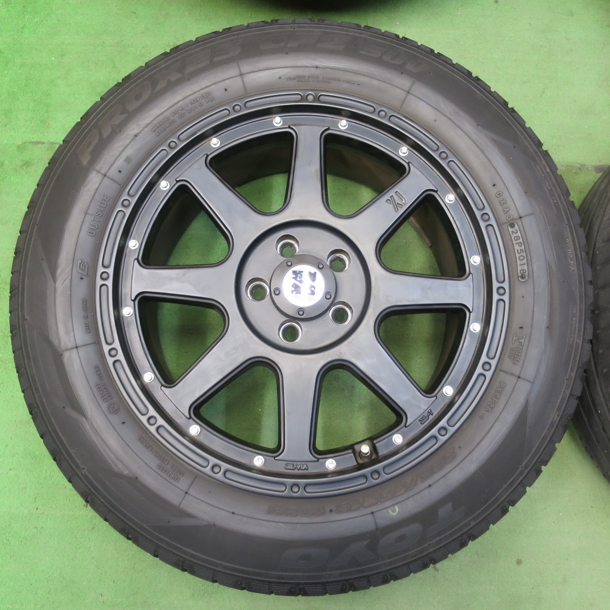 バリ溝！8.5分★XTREME-J 225/65R18 トーヨー プロクセス CF2 SUV 18インチ エクストリームJ PCD114.3/5H★5071803イノ