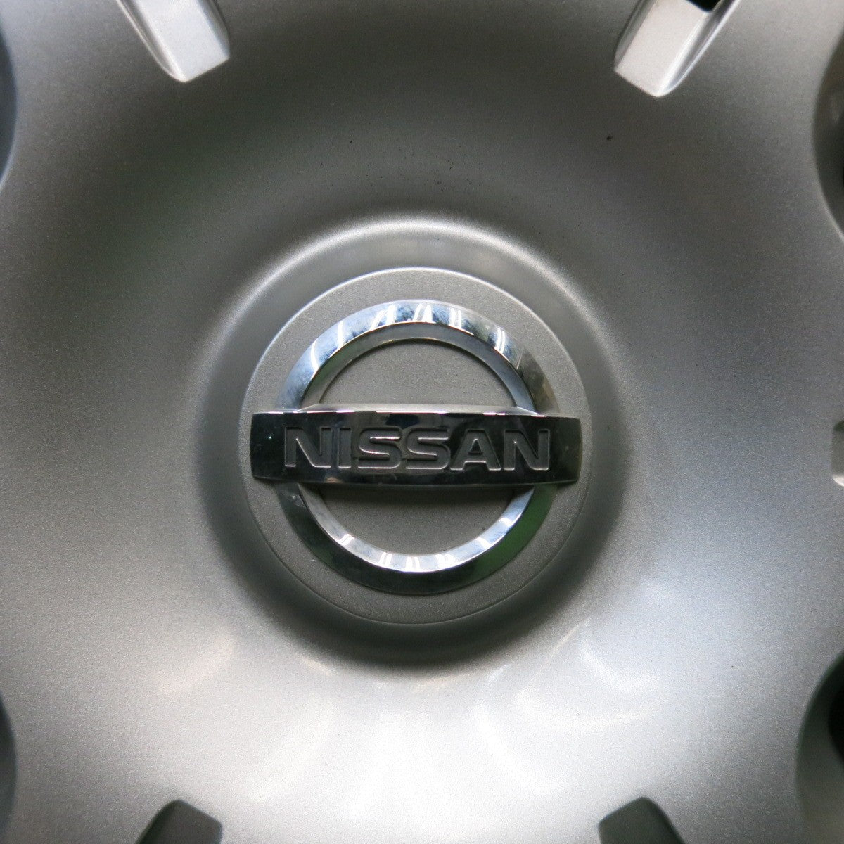 キレイ◎日産 NV350 キャラバン 純正 スチール 195/80R15 107/105R スタッドレス ミシュラン AGILIS X-ICE 15インチ PCD139.7/6H◎6071208HAス