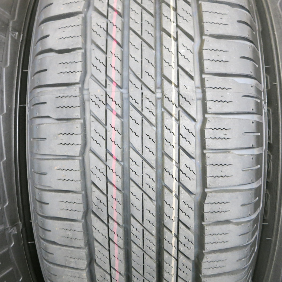 新車外し！26年★265/70R16 ダンロップ グラントレック AT23 タイヤ 16インチ ランクル 70 プラド ハイラックス サーフ 等★6021805NKノタ