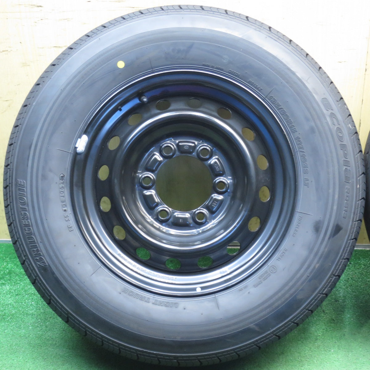 新車外し！26年◎トヨタ ハイエース 純正 スチール 195/80R15 107/105S ブリヂストン エコピア RD613 15インチ PCD139.7/6H◎6091907NJノ