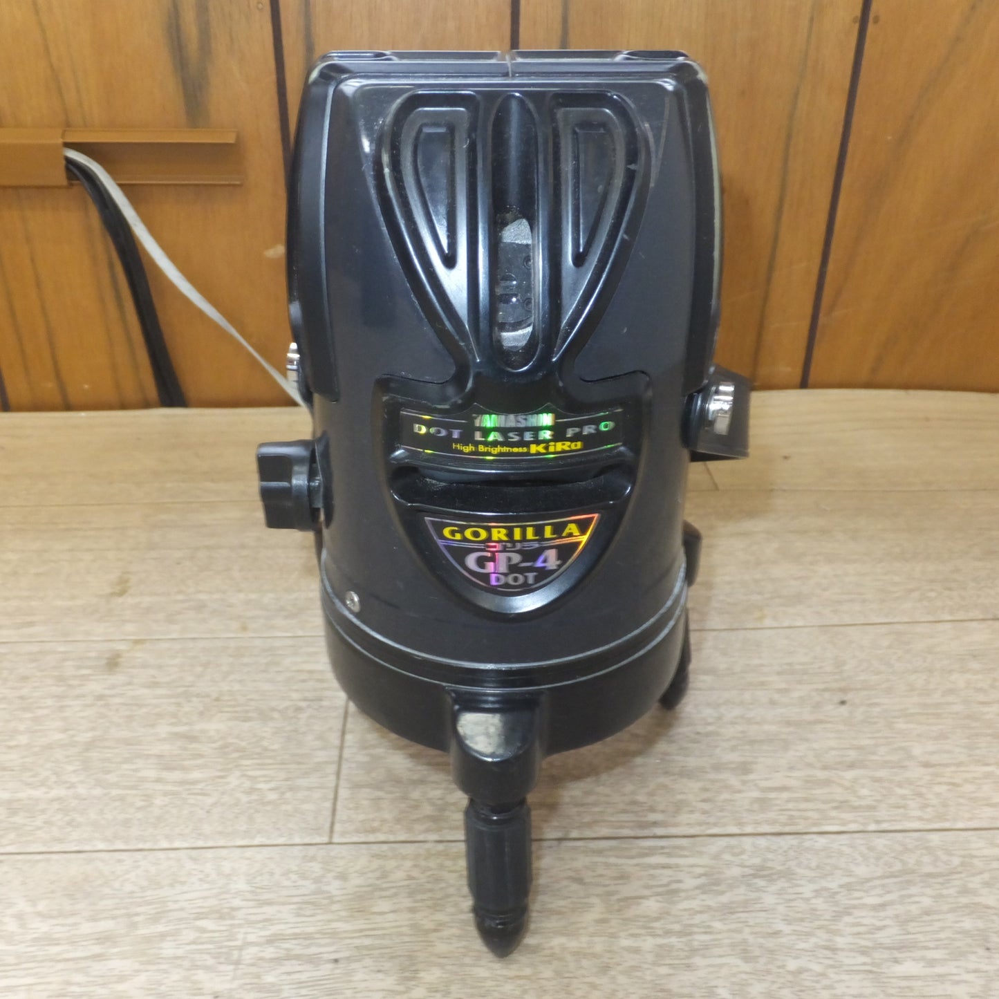 [送料無料] ★山真製鋸 YAMASHIN レーザー墨出し器 DOT LASER PRO ゴリラ GORILLA GP-4 DOT　LASER RECEIVER BBR2　セット★