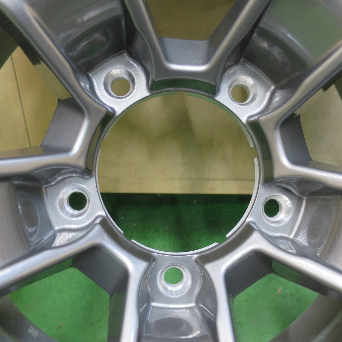 新車外し！25年★スズキ JB74W ジムニー シエラ 純正 195/80R15 ブリヂストン デューラー H/L 852 DUELER 15インチ PCD139.7/5H★6021902イノ