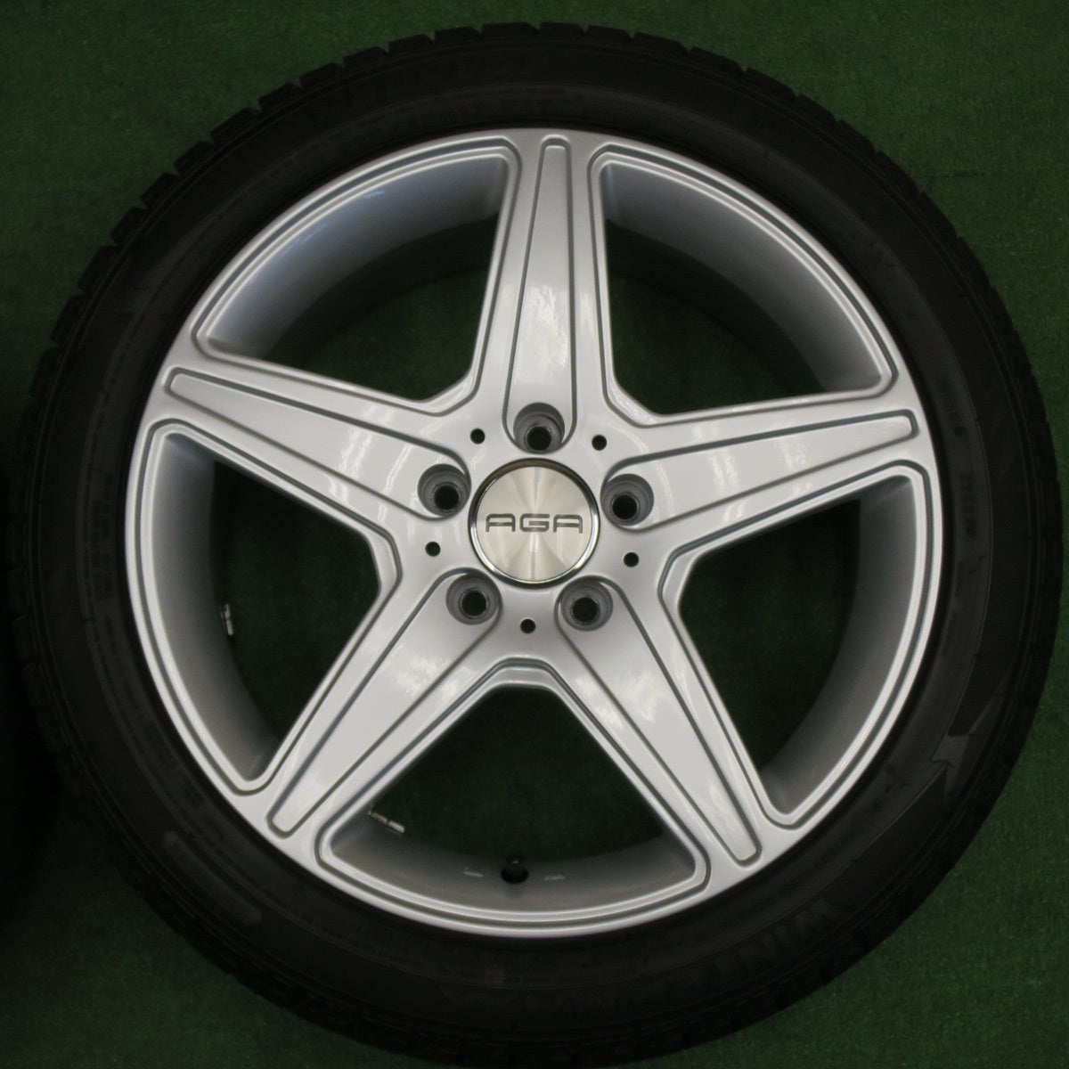 バリ溝！22年！キレイ！9.5分★ベンツ 等 AGA Burg 225/45R17 スタッドレス ダンロップ ウインターマックス WM02 17インチ ブルグ PCD112/5H★6030904NKス